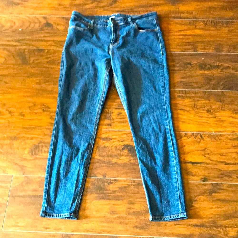 Ladies Skinny Jeans